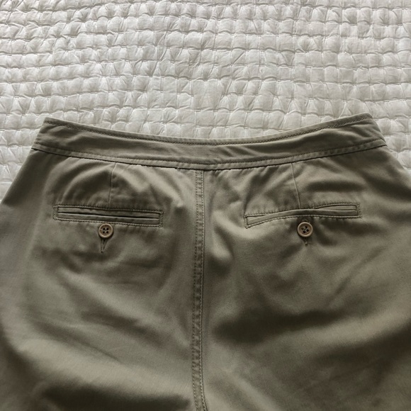 Liz Clairborn Crop Pants - Picture 3 of 6